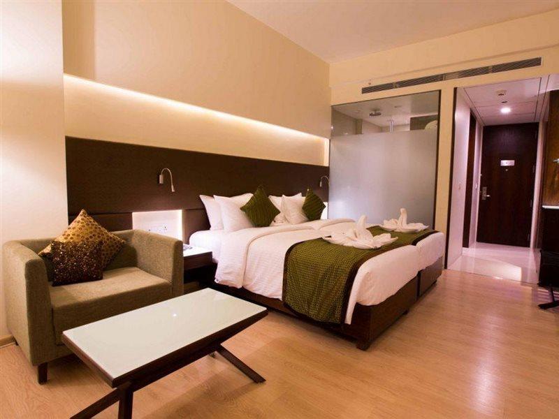 Regenta Central Grand Exotica Pimpri-Chinchwad Eksteriør billede