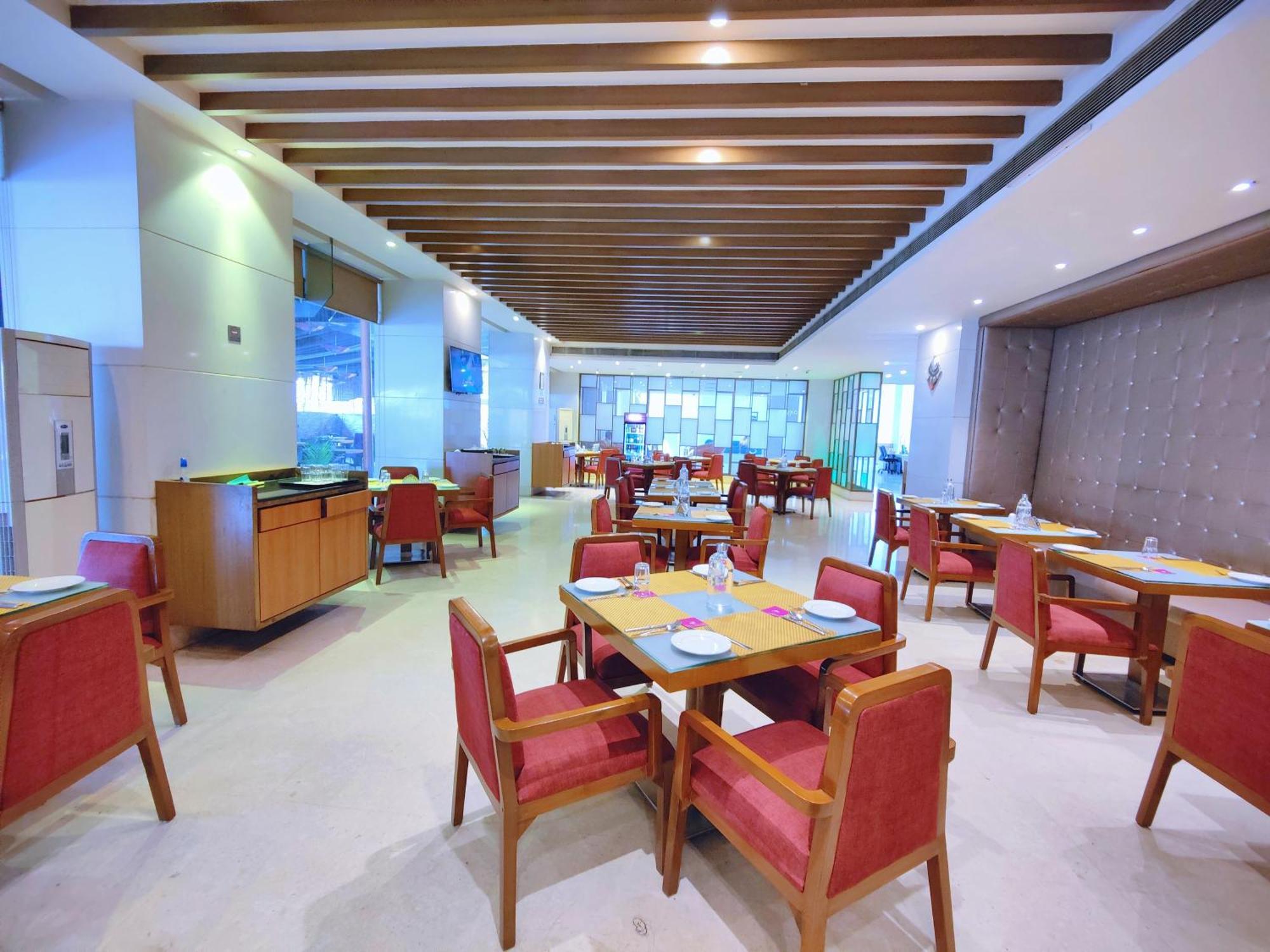 Regenta Central Grand Exotica Pimpri-Chinchwad Eksteriør billede