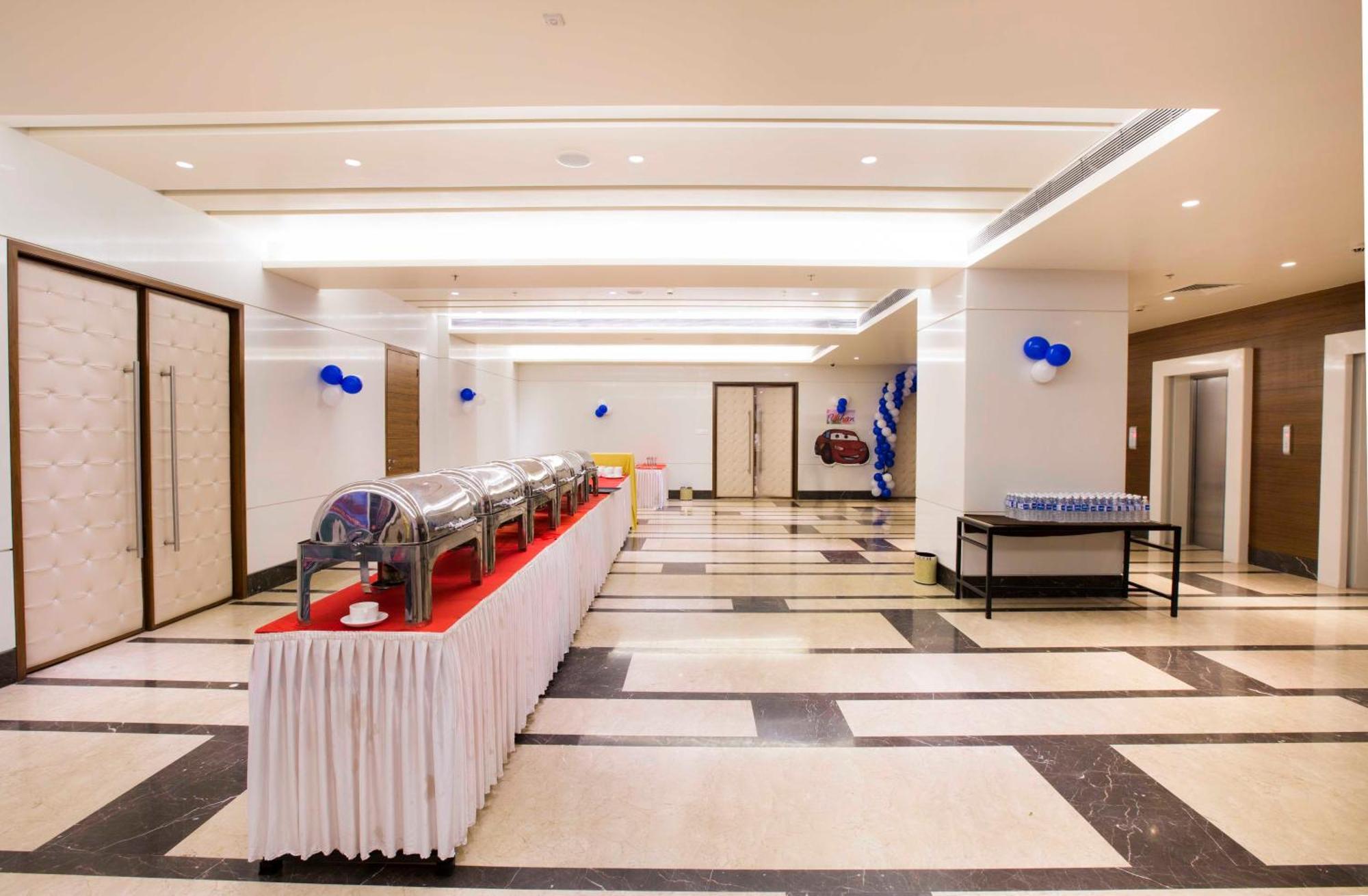 Regenta Central Grand Exotica Pimpri-Chinchwad Eksteriør billede
