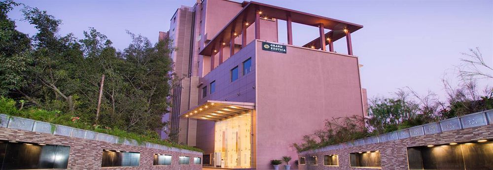 Regenta Central Grand Exotica Pimpri-Chinchwad Eksteriør billede